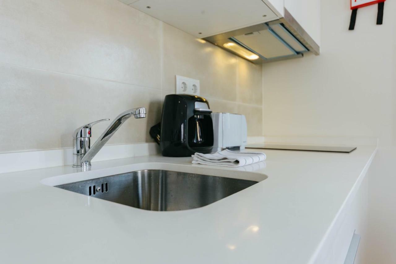 Rent4Rest Lisbon Downtown Tiny Studio Apartments Eksteriør billede